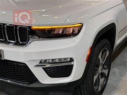 جیپ گراند شیرۆکی